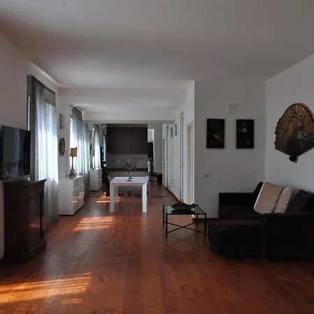 Lägenhet Bianca A Few Steps By The Sea With Exclusive Garden & Jacuzzi *