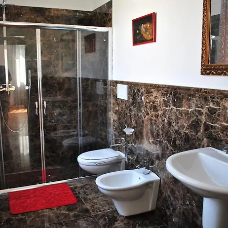 Bianca A Few Steps By The Sea With Exclusive Garden & Jacuzzi 公寓 利沃诺